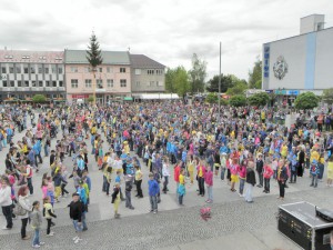 Prievidza oslávila Deň Európy tancovaním kalamajky