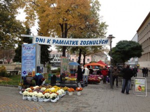 Začali sa príležitostné trhy k Pamiatke zosnulých