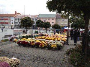 Začali sa príležitostné trhy k Pamiatke zosnulých