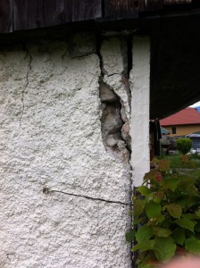 Mimoriadna situácia v dôsledku svahovej deformácie vo Veľkej Lehôtke