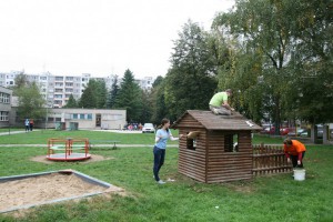 Podaj ruku 2014: Deň dobrovoľníctva Skanska 