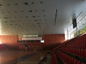 Poruchy v statike predĺžili plán rekonštrukcie osvetlenia v hale
