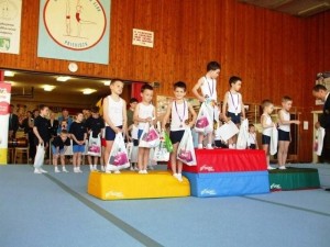Úspešné nedele pre gymnastov a gymnastky z GK Elán