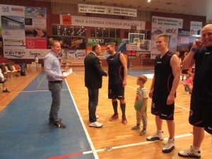 Putovný pohár po prvý raz v rukách BJ-TEAM