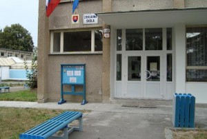 Krajšie okolie Základnej školy na Rastislavovej ulici
