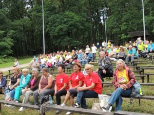 Olympiáda seniorov denných centier: Slnko, šport, guláš, dobrá nálada