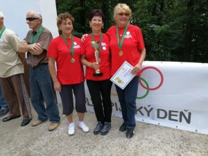 Olympiáda seniorov denných centier: Slnko, šport, guláš, dobrá nálada