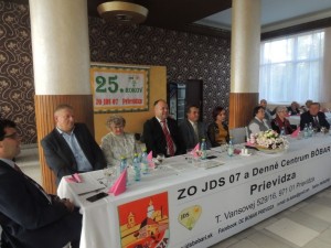 Tri v jednom v ZO JDS 07 a Dennom centre Bôbar v Prievidzi