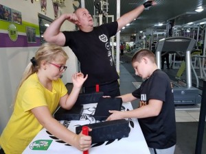 Medzi prievidzskými silákmi hviezdi žena