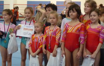Úspešný štart do novej gymnastickej sezóny,poháre putovali do Prievidze