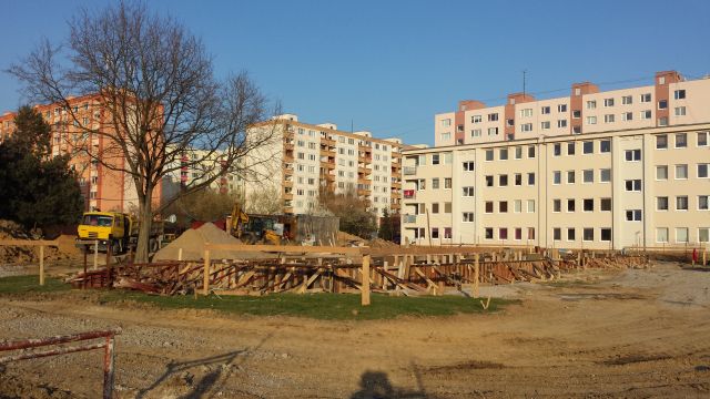Ďalšia výstavba bytov v Necpaloch