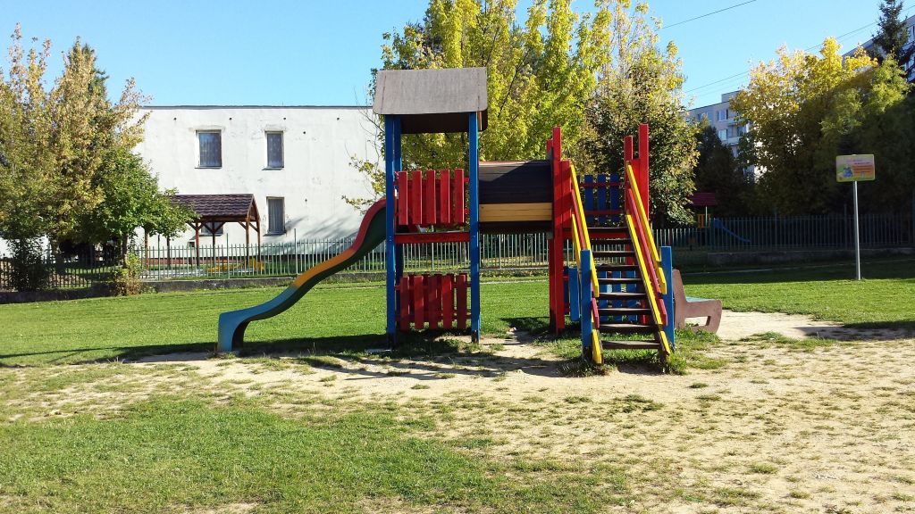 Jarná údržba detských ihrísk a pieskovísk