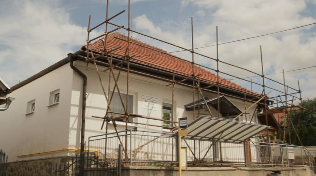 Veľká Lehôtka: Rekonštrukcia strechy na Kultúrnom dome